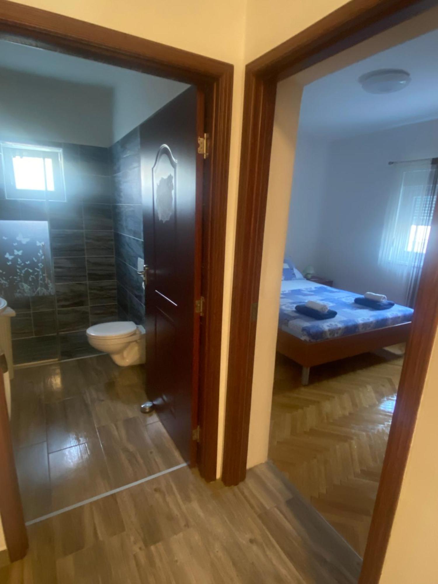 קרלובג Apartman Stefan מראה חיצוני תמונה
